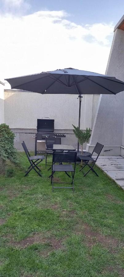 Aparthotel Grey House Zovuni Exterior foto